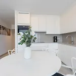 Appartement Lecomte - Beachfront Seaview 196 *