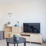 Appartement Lecomte - Beachfront Seaview 196