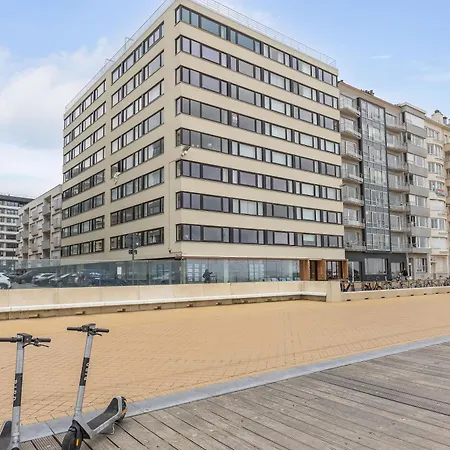 Lecomte - Beachfront Seaview 196 Appartement Oostende