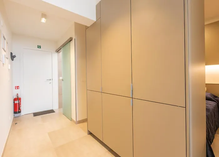 Lecomte - Beachfront Seaview 196 奥斯滕德